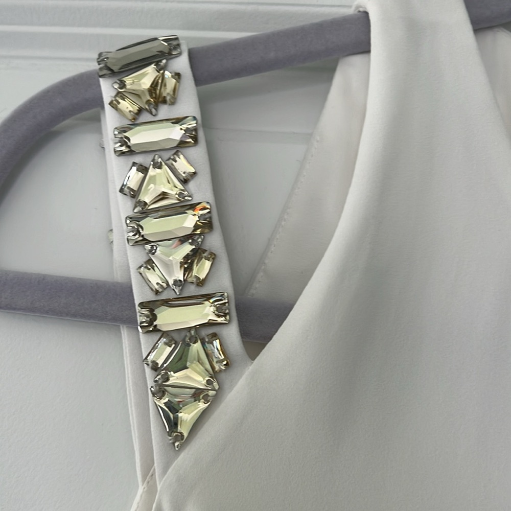 White BCBG Maxazria dress. - Picture 2 of 6